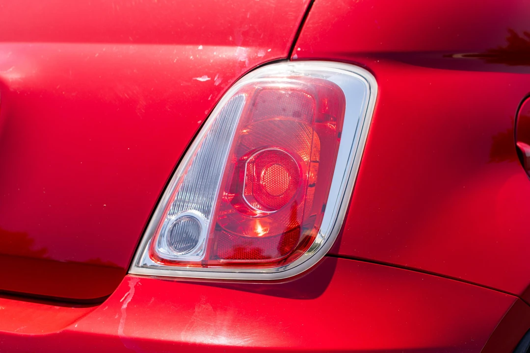 2013 Fiat Abarth 500 - Image 29 of 31