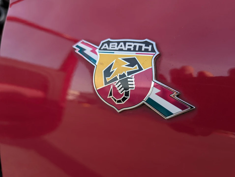 2013 Fiat Abarth 500 - Image 31 of 31