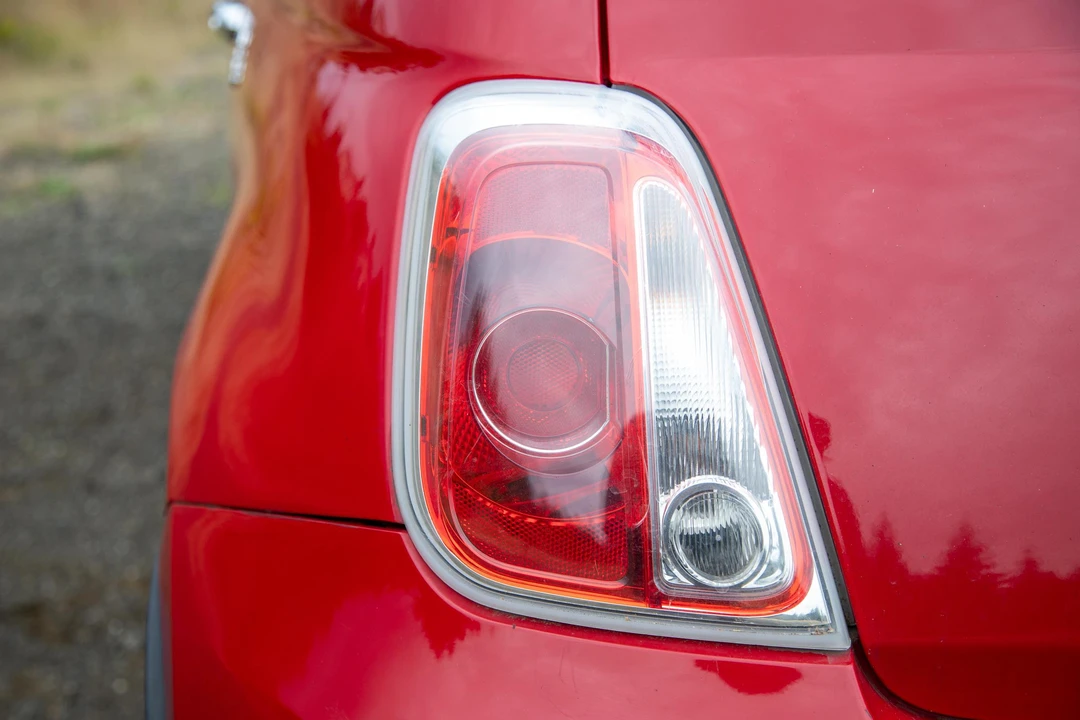 2013 Fiat Abarth 500 - Image 20 of 31