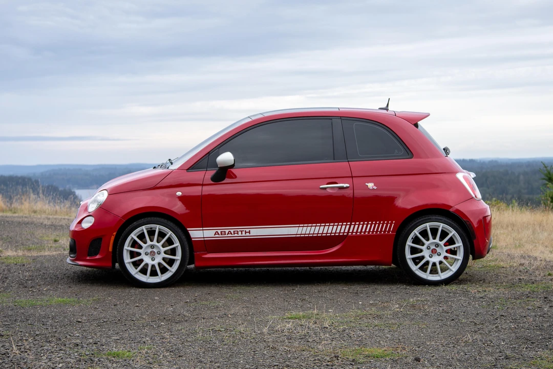 2013 Fiat Abarth 500 - Image 7 of 31