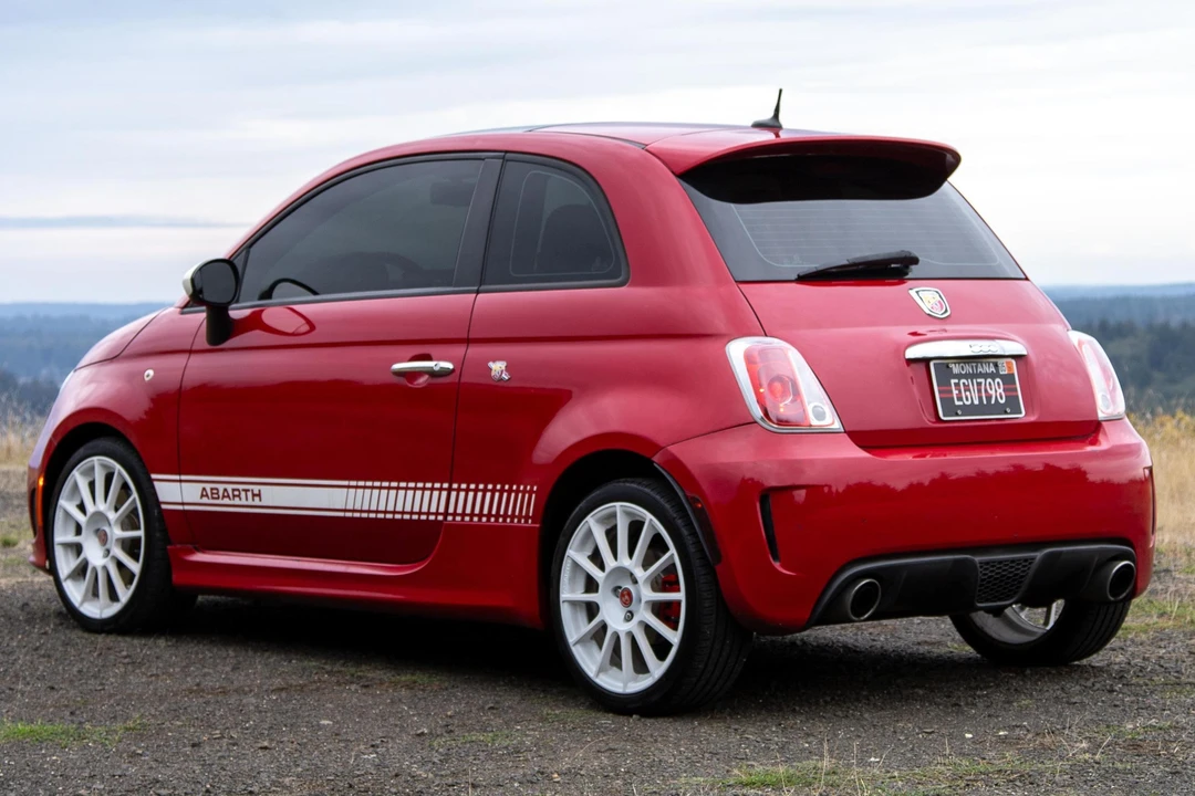 2013 Fiat Abarth 500 - Image 4 of 31