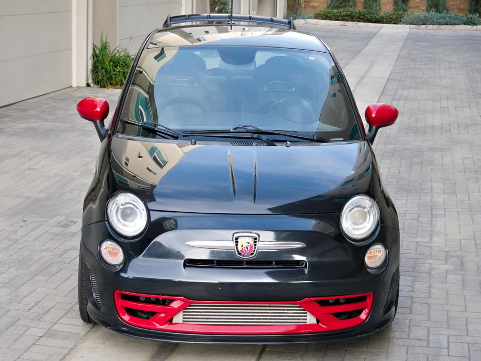 2013 Fiat Abarth 500 - Image 6 of 31