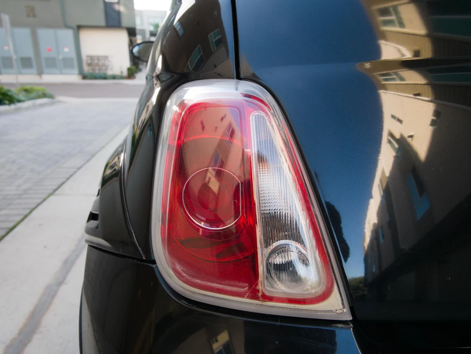 2013 Fiat Abarth 500 - Image 26 of 31