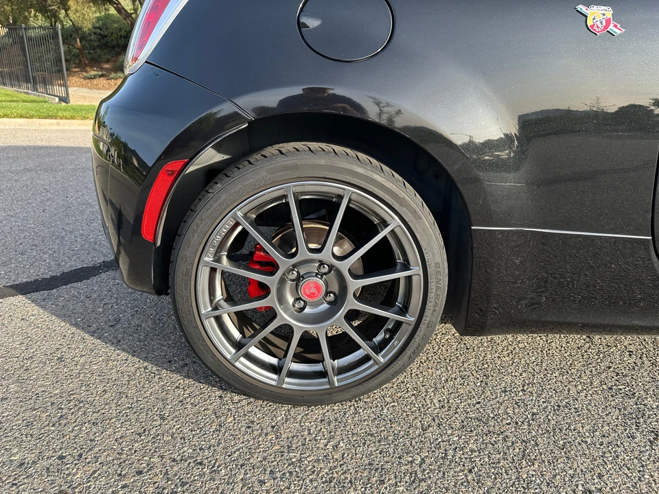 2013 Fiat Abarth 500 - Image 31 of 31