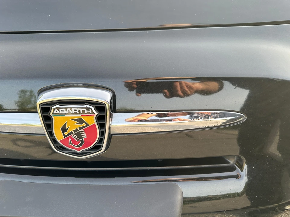 2013 Fiat Abarth 500 - Image 22 of 31