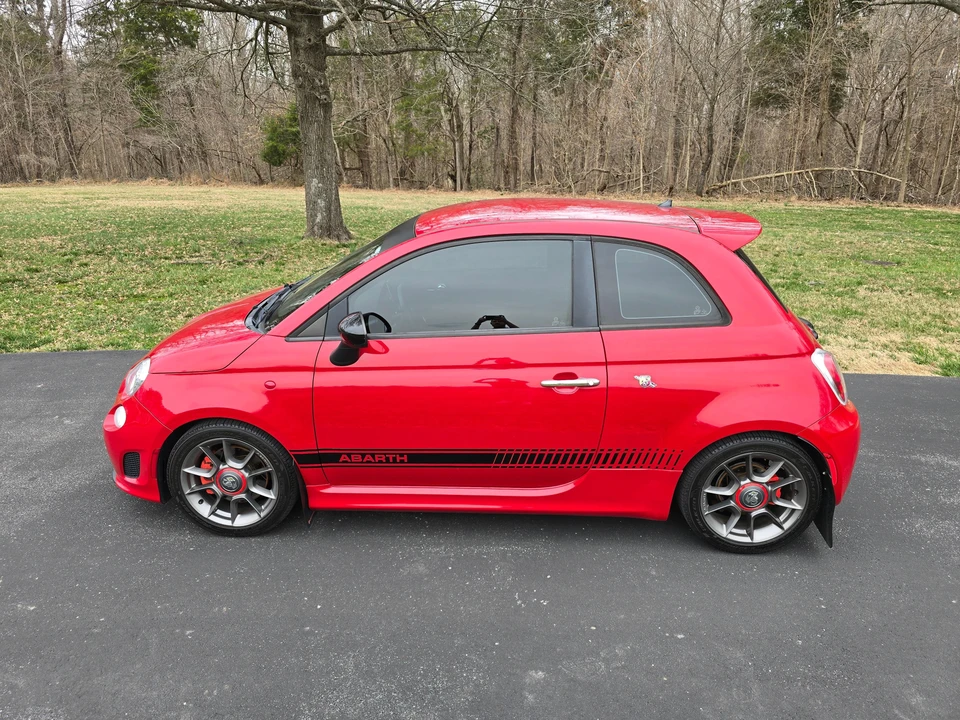 2013 Fiat Abarth 500 - Image 12 of 31