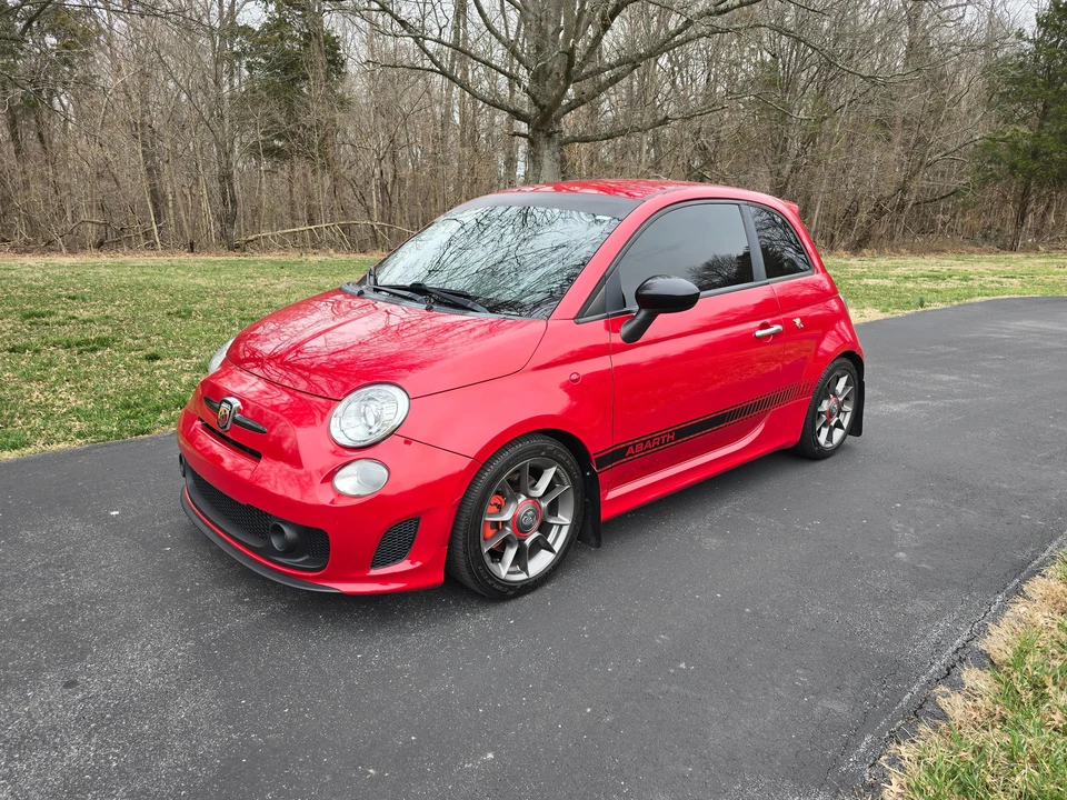 2013 Fiat Abarth 500 - Image 10 of 31