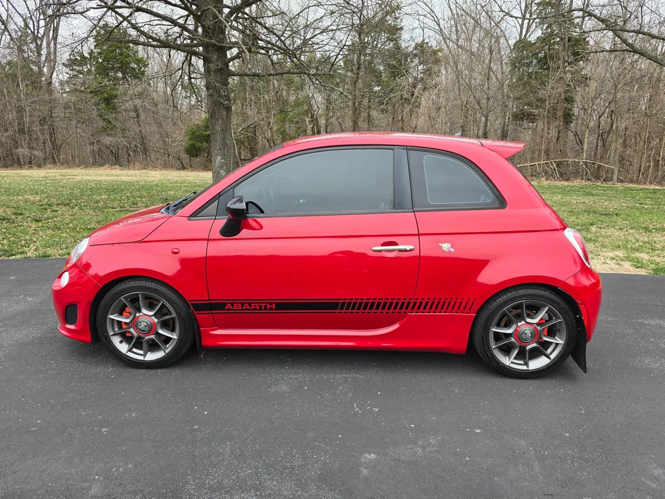 2013 Fiat Abarth 500 - Image 11 of 31