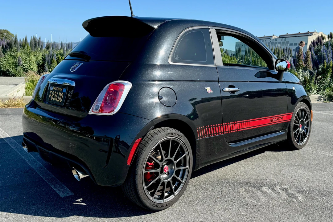2013 Fiat Abarth 500 - Image 5 of 31