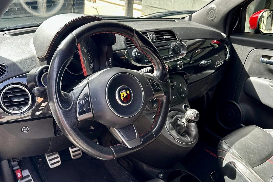 2013 Fiat Abarth 500 - Image 31 of 31