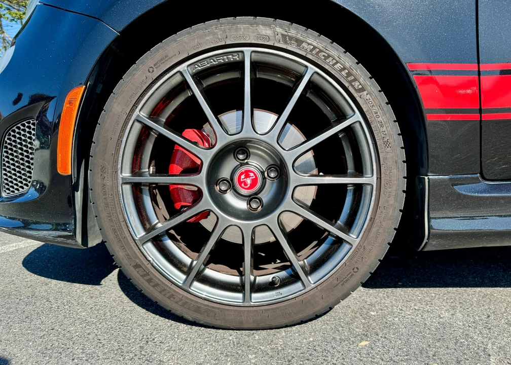 2013 Fiat Abarth 500 - Image 27 of 31