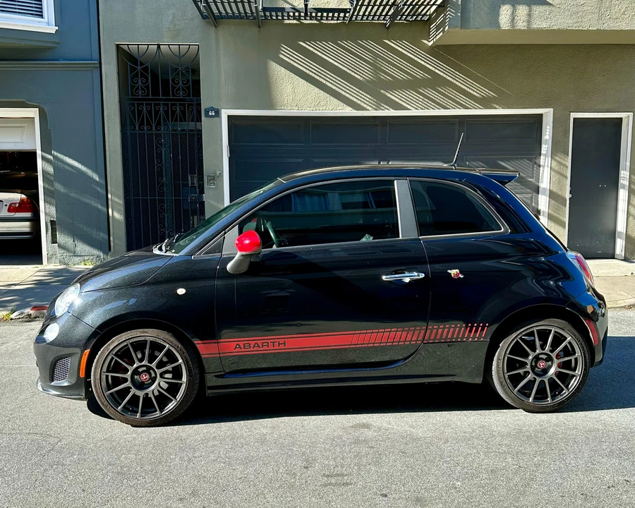 2013 Fiat Abarth 500 - Image 8 of 31