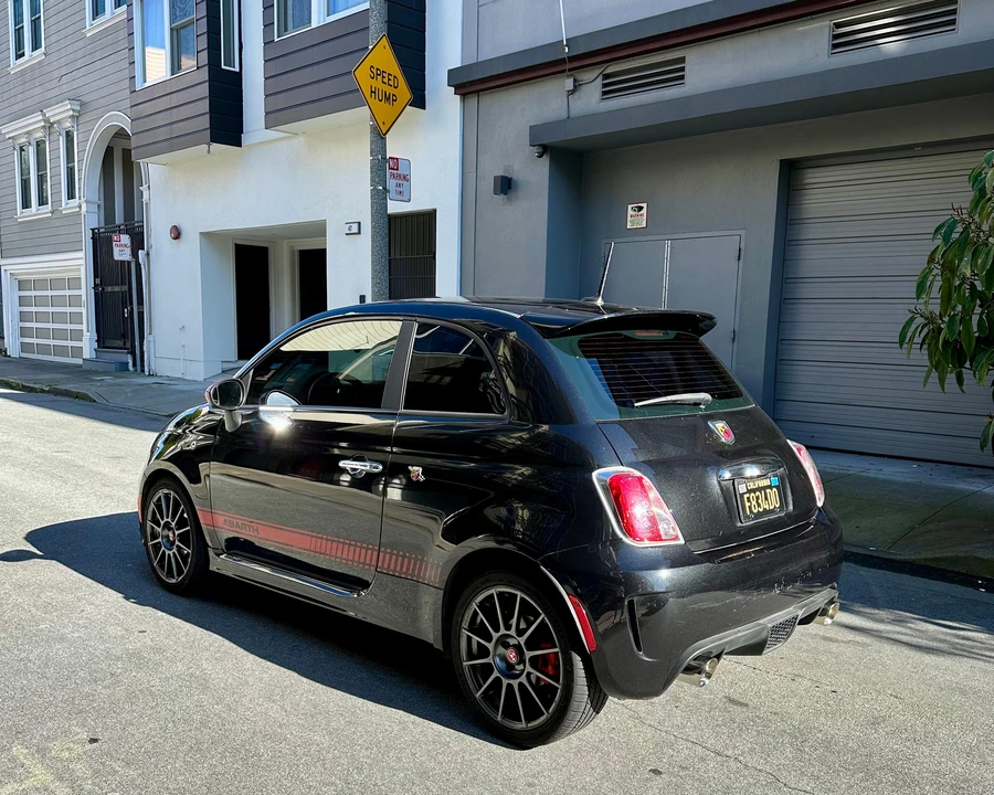 2013 Fiat Abarth 500 - Image 10 of 31