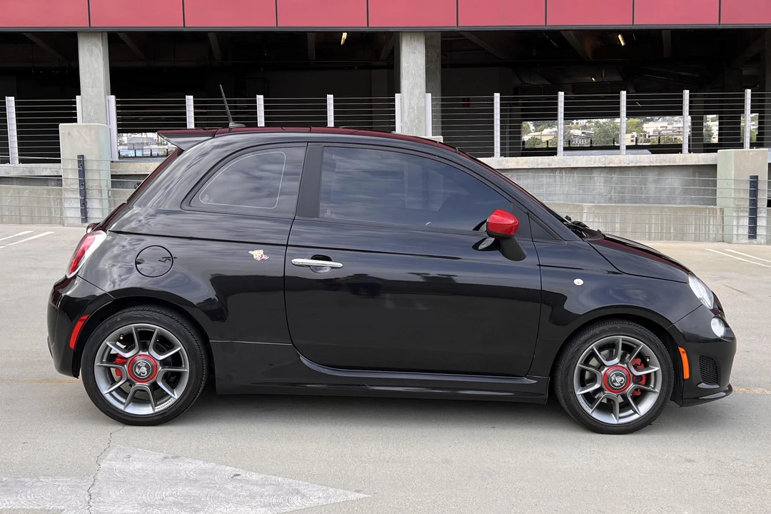 2013 Fiat Abarth 500 - Image 16 of 31
