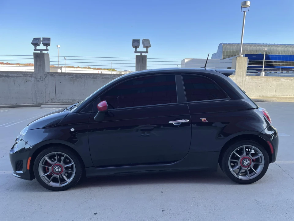 2013 Fiat Abarth 500 - Image 10 of 31