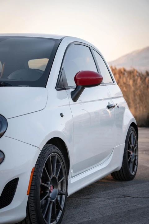 2013 Fiat Abarth 500 - Image 27 of 31