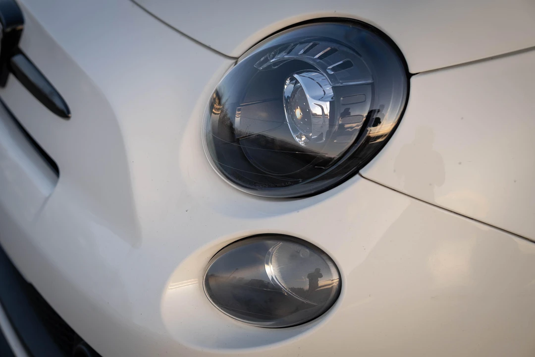 2013 Fiat Abarth 500 - Image 25 of 31