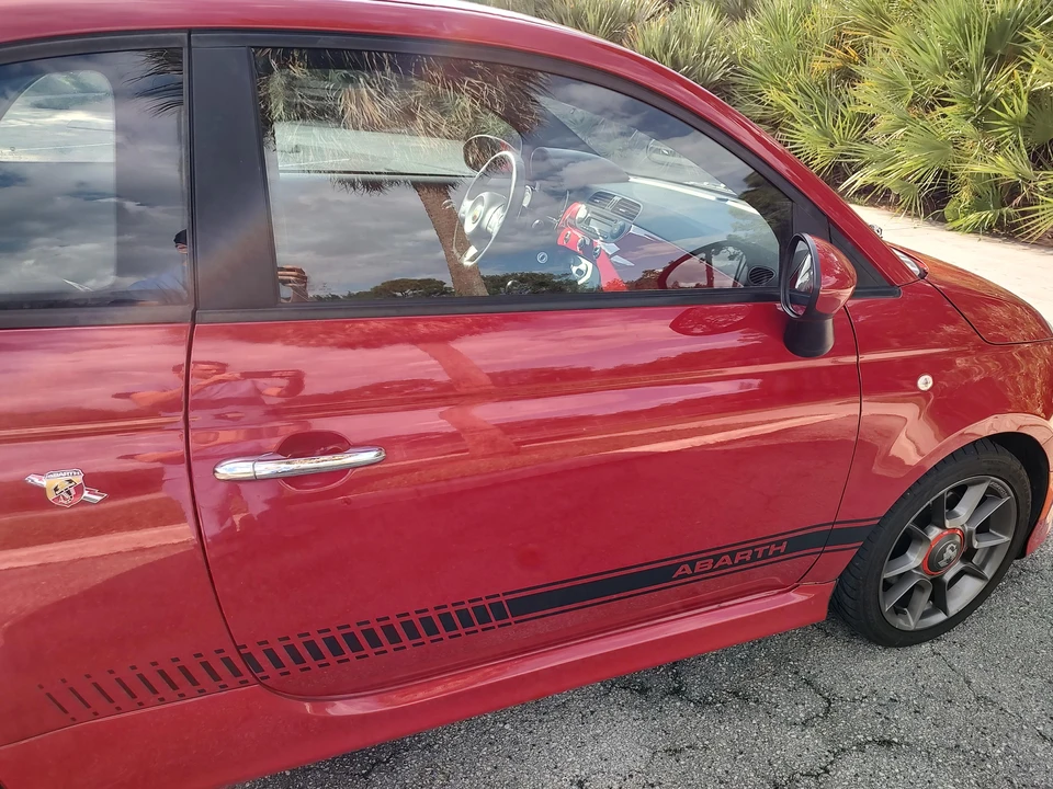 2013 Fiat Abarth 500 - Image 27 of 31