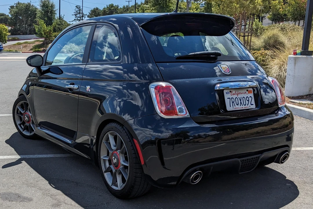 2013 Fiat Abarth 500 - Image 4 of 31