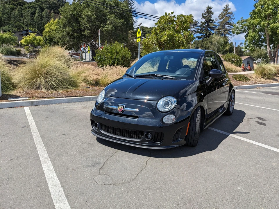 2013 Fiat Abarth 500 - Image 6 of 31
