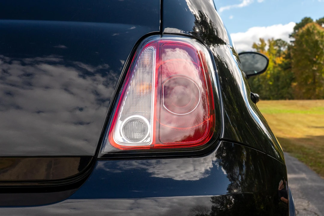 2013 Fiat Abarth 500 - Image 19 of 31
