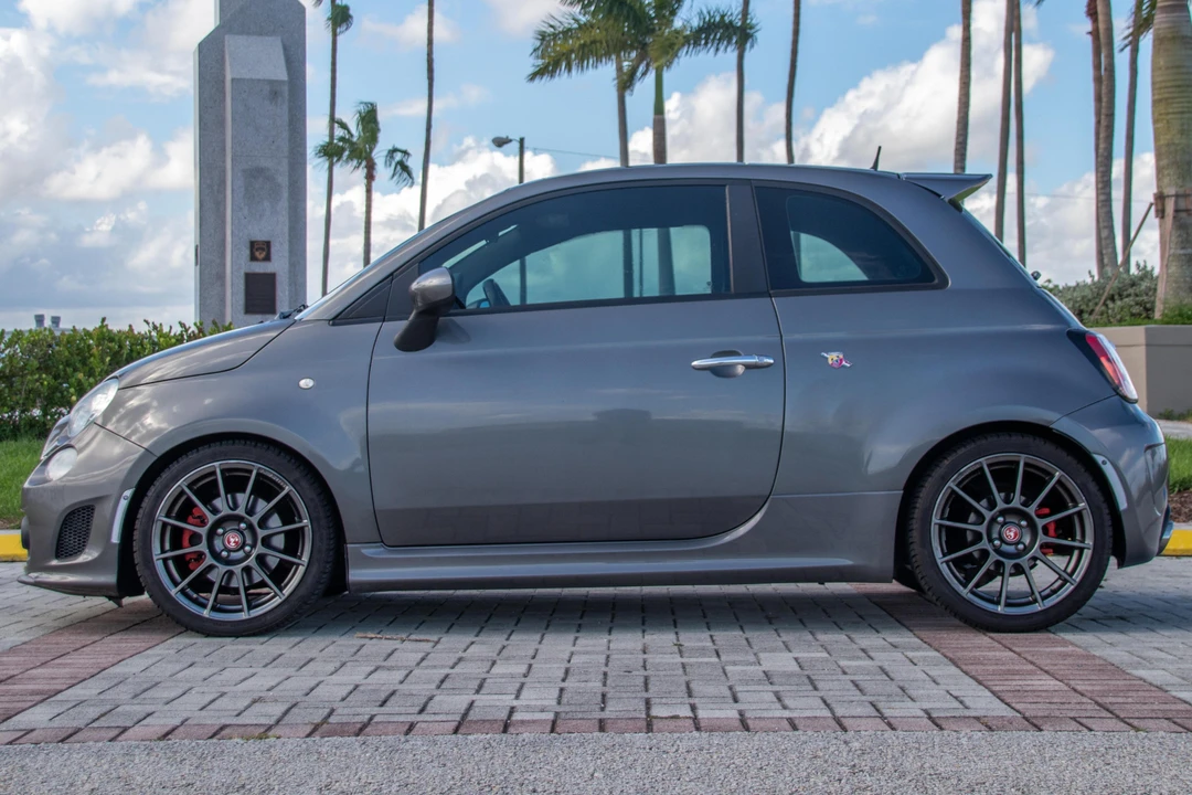 2013 Fiat Abarth 500 - Image 3 of 31