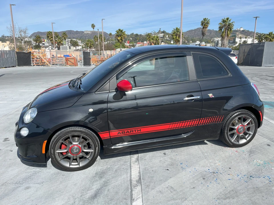 2013 Fiat Abarth 500 - Image 2 of 31