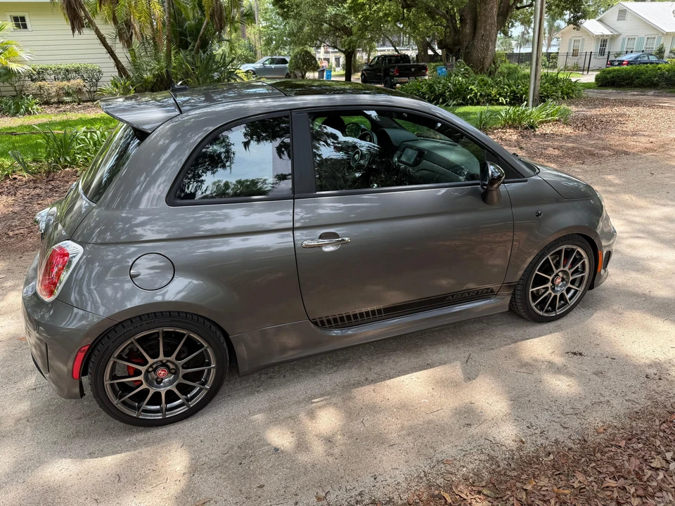 2013 Fiat Abarth 500 - Image 16 of 31