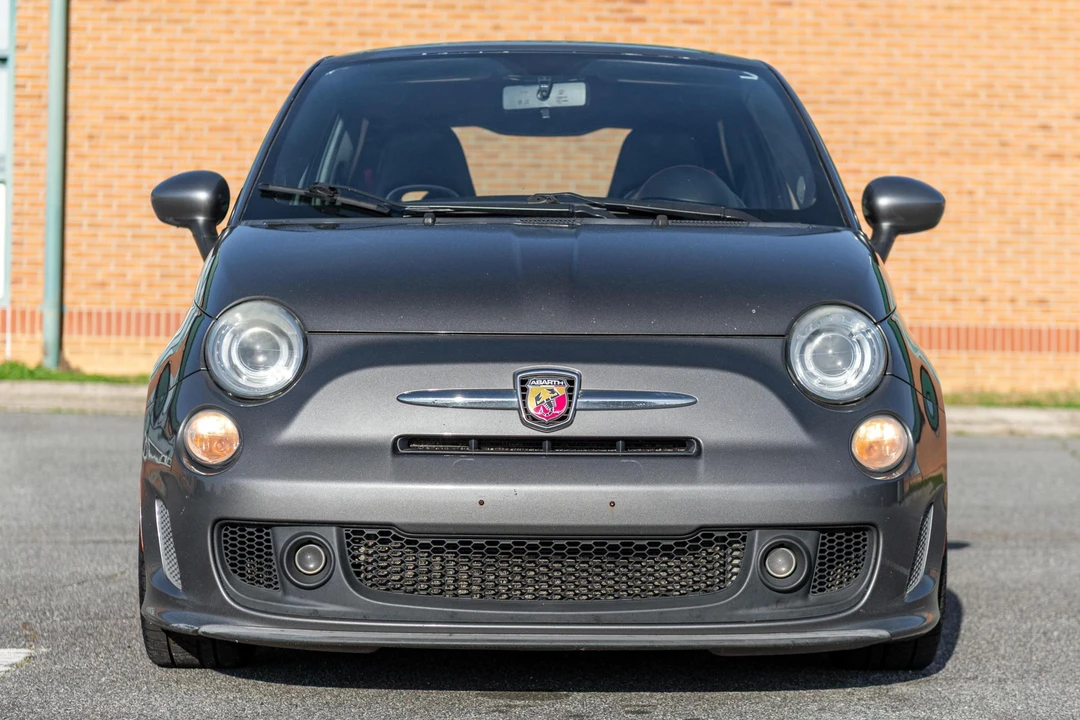 2013 Fiat Abarth 500 - Image 2 of 31