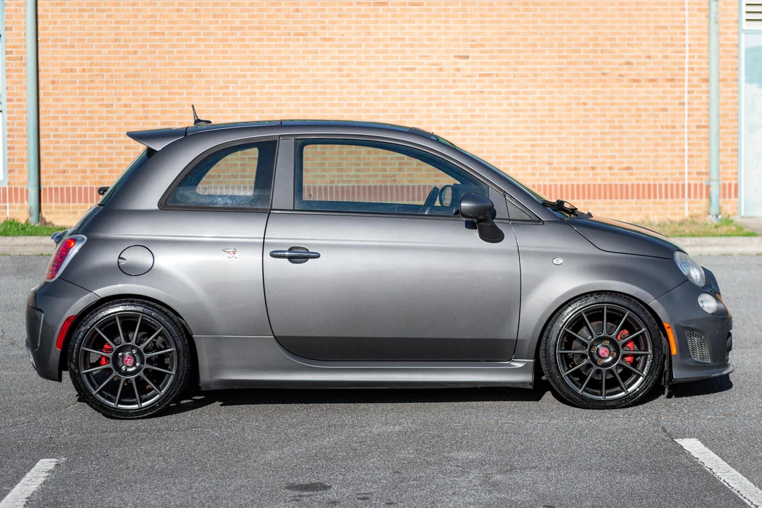 2013 Fiat Abarth 500 - Image 3 of 31