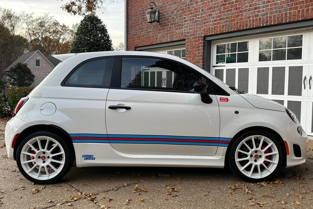 2013 Fiat Abarth 500 - Image 3 of 31