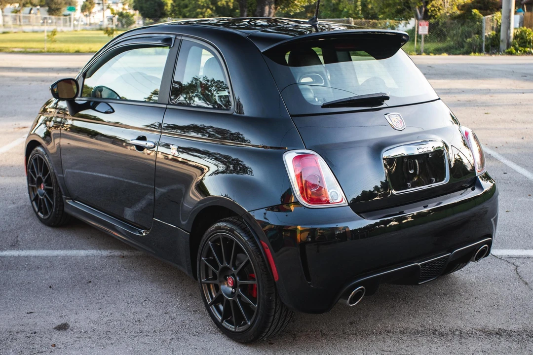 2013 Fiat Abarth 500 - Image 4 of 31