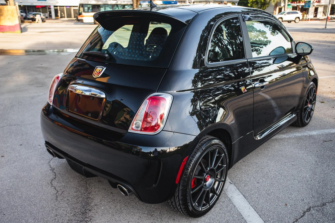 2013 Fiat Abarth 500 - Image 9 of 31