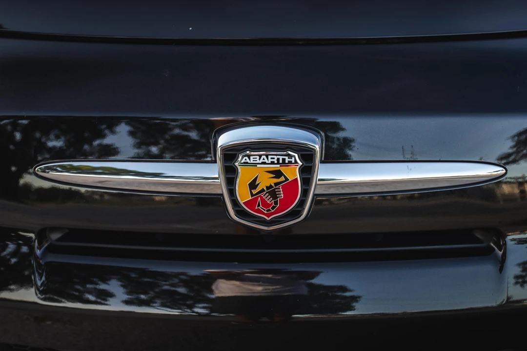 2013 Fiat Abarth 500 - Image 20 of 31