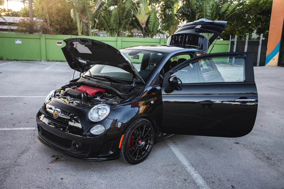 2013 Fiat Abarth 500 - Image 12 of 31