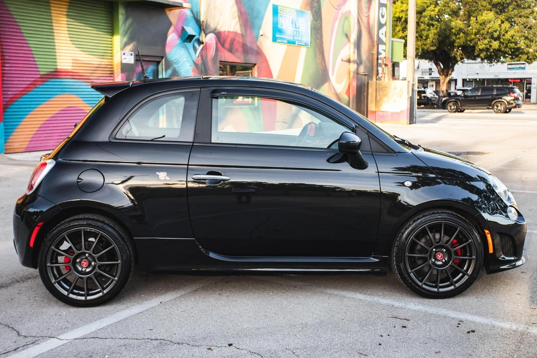 2013 Fiat Abarth 500 - Image 3 of 31