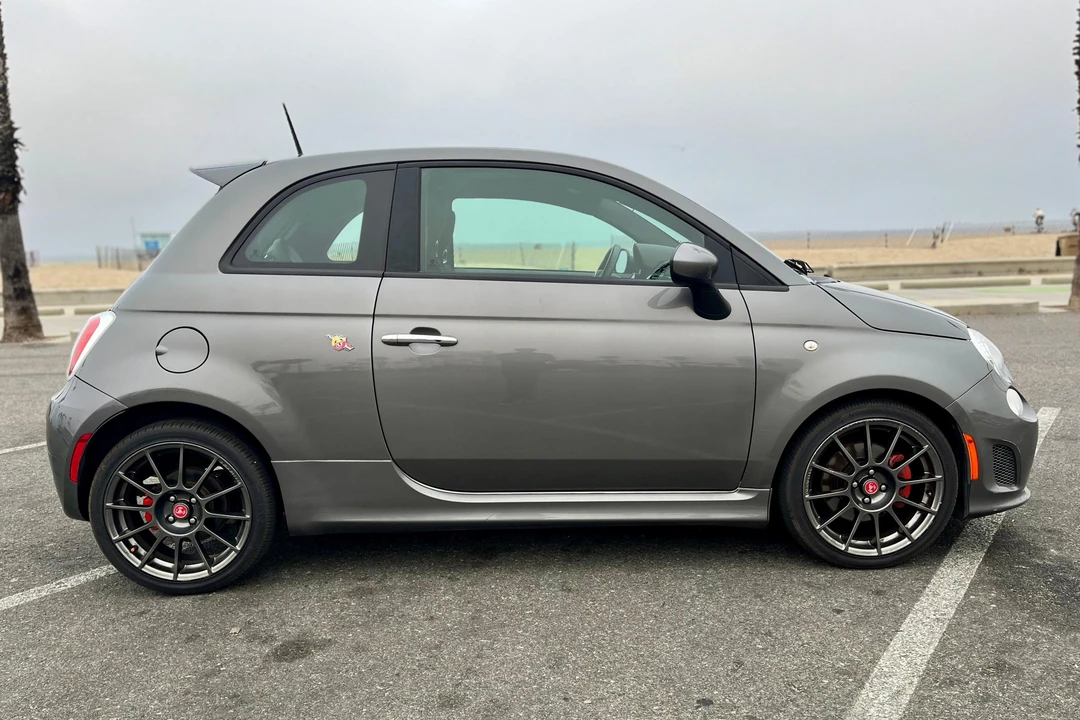 2013 Fiat Abarth 500 - Image 3 of 31