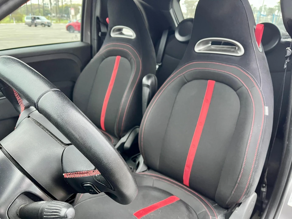 2013 Fiat Abarth 500 - Image 28 of 31