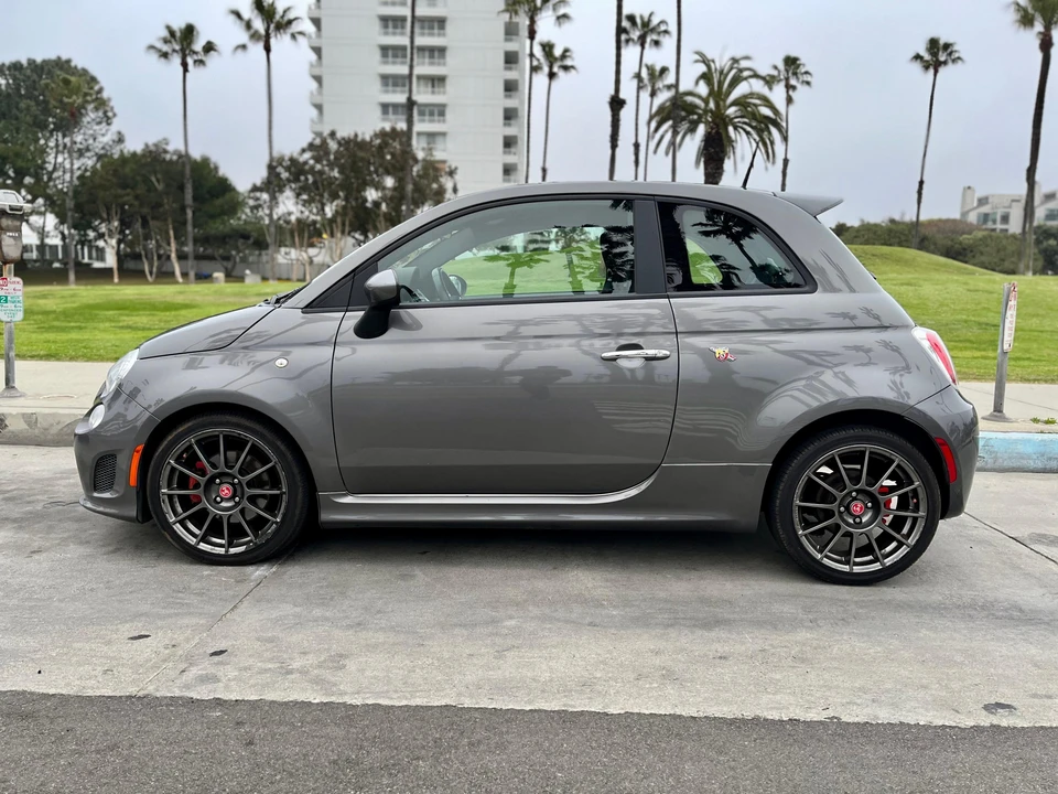 2013 Fiat Abarth 500 - Image 6 of 31