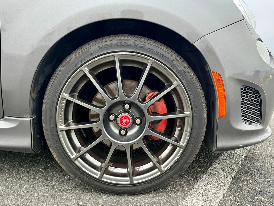 2013 Fiat Abarth 500 - Image 23 of 31