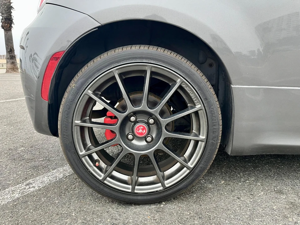 2013 Fiat Abarth 500 - Image 22 of 31