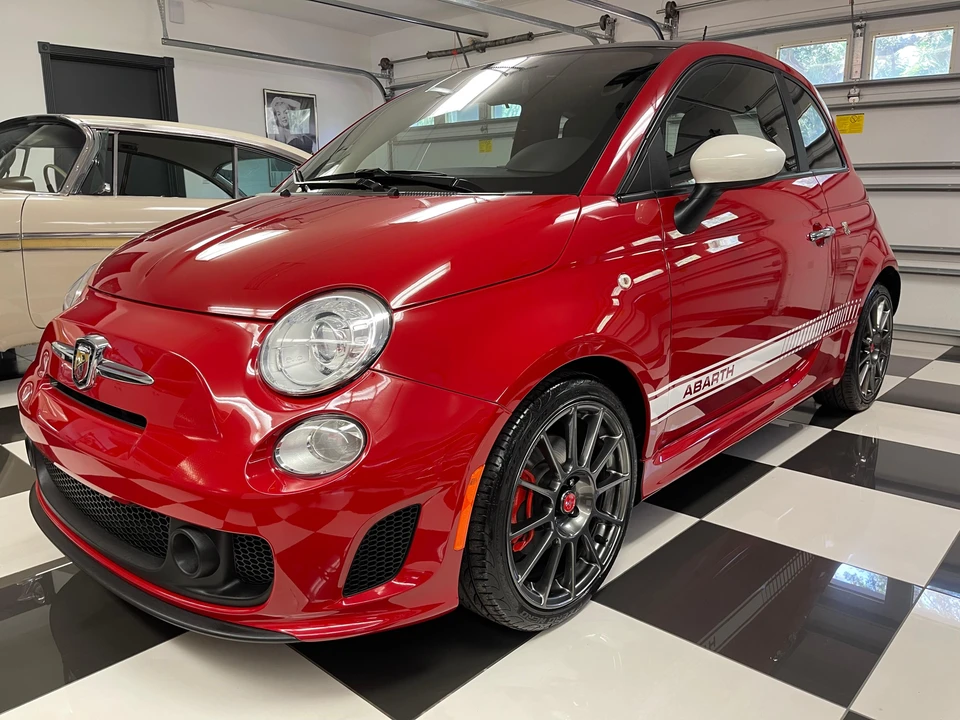 2013 Fiat Abarth 500 - Image 14 of 31