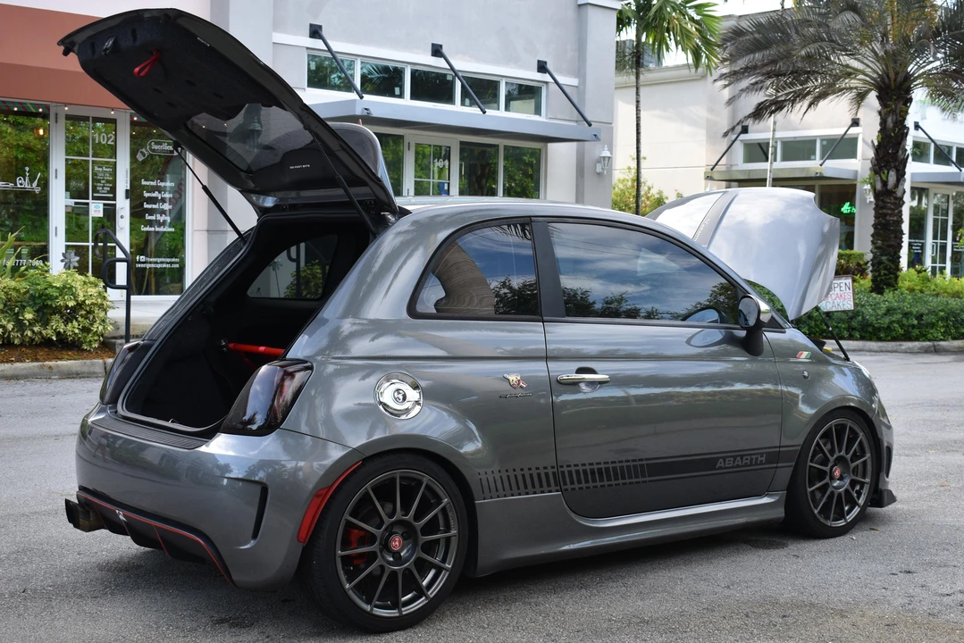 2013 Fiat Abarth 500 - Image 9 of 13