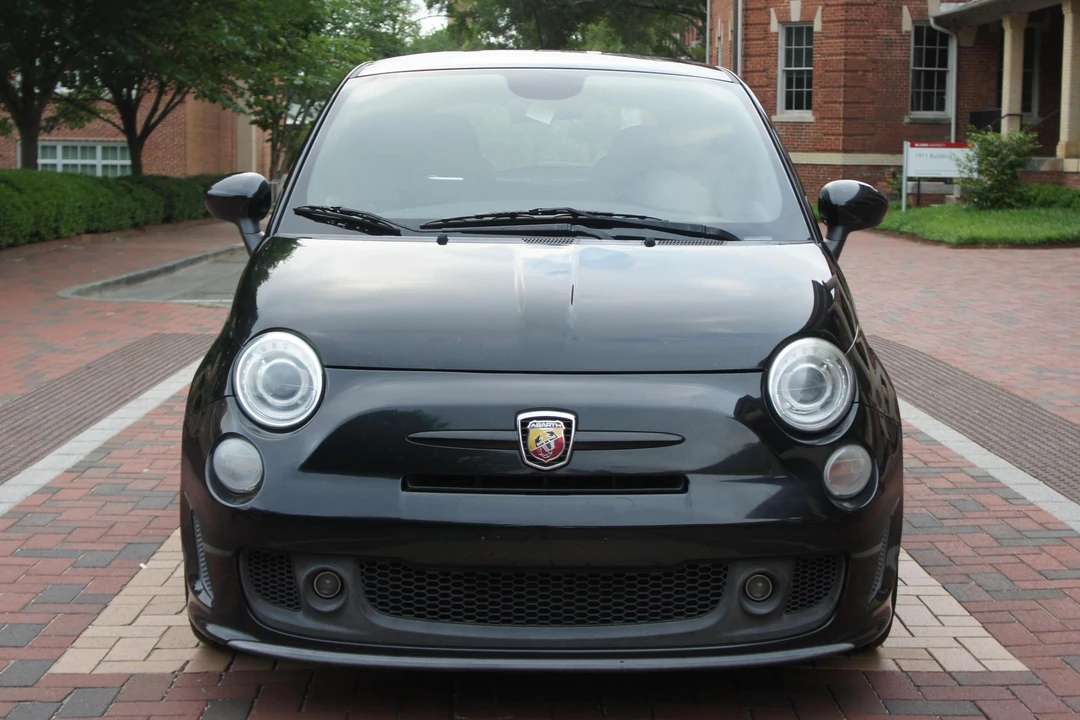 2013 Fiat Abarth 500 - Image 2 of 31