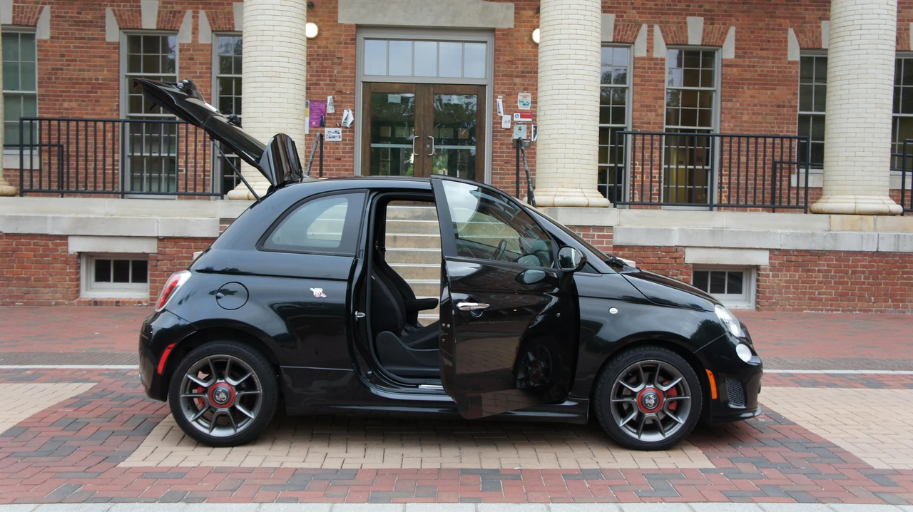 2013 Fiat Abarth 500 - Image 30 of 31