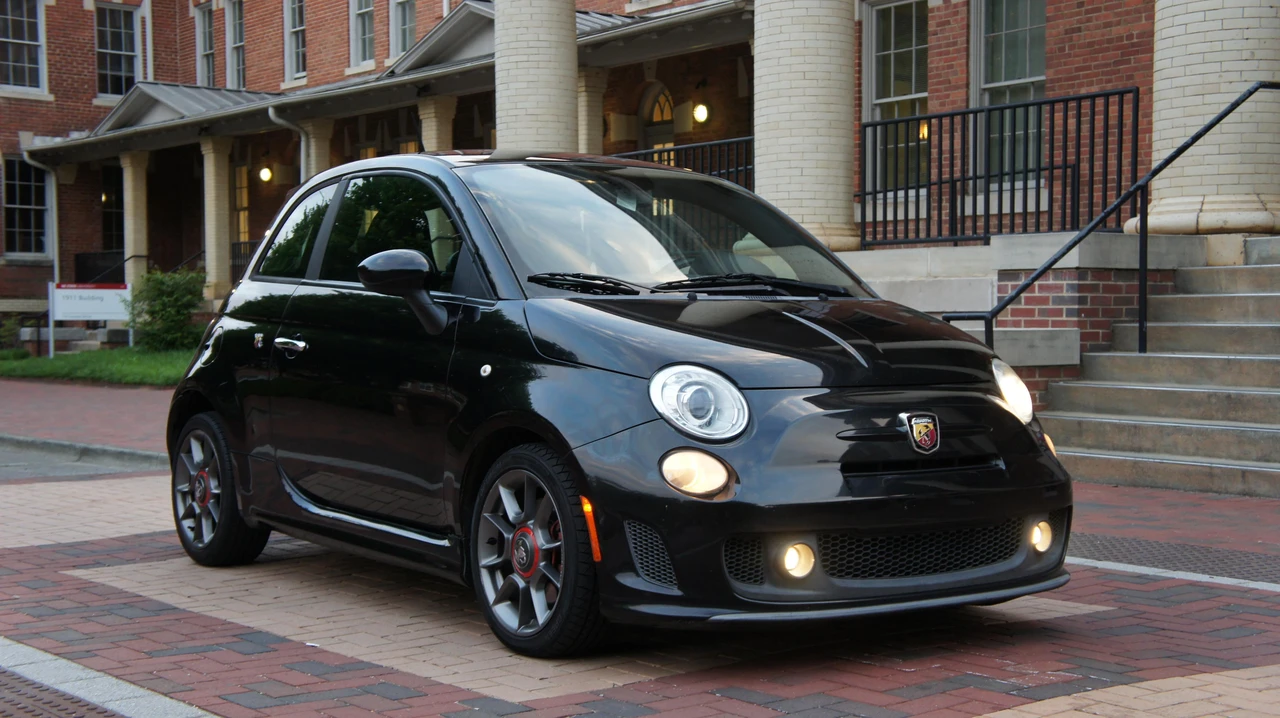 2013 Fiat Abarth 500 - Image 21 of 31