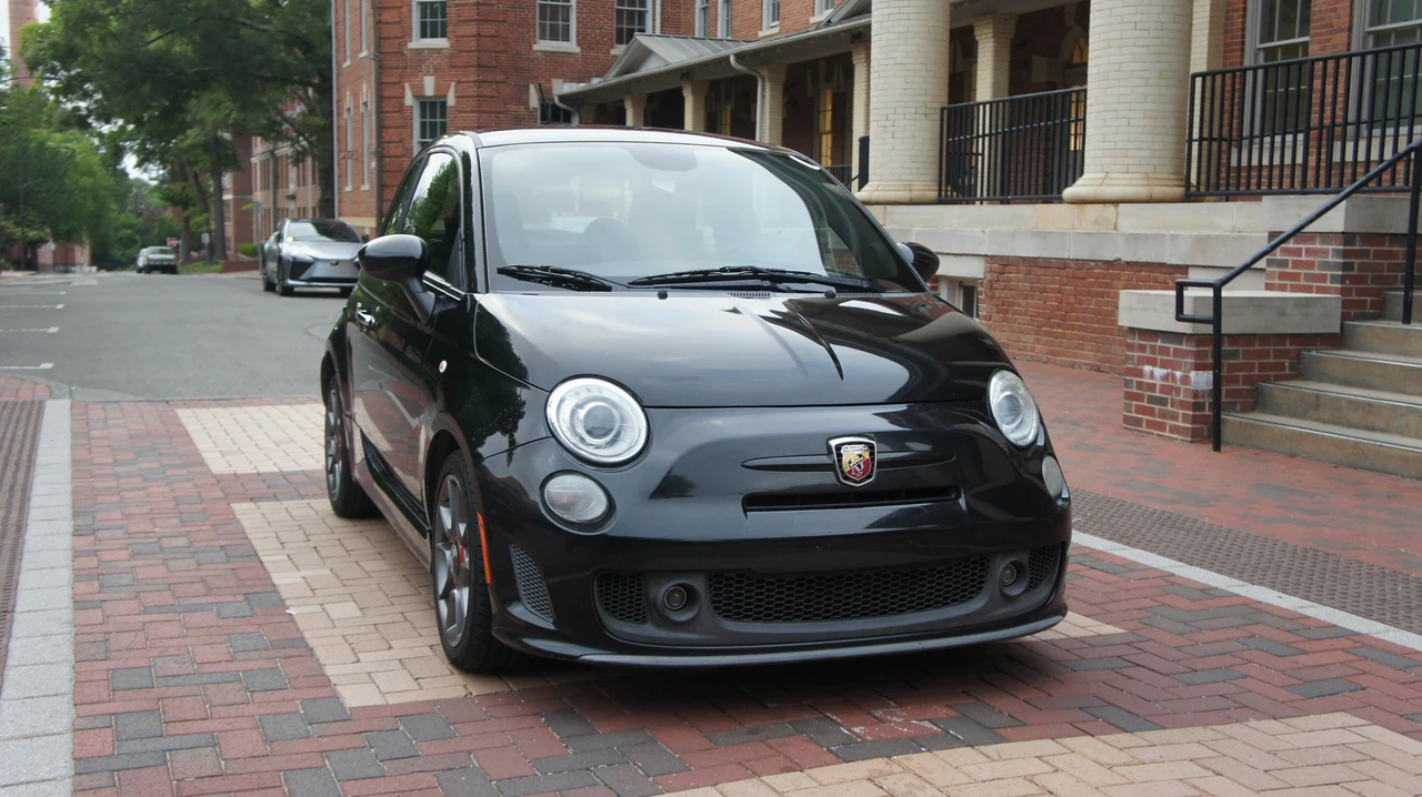 2013 Fiat Abarth 500 - Image 22 of 31