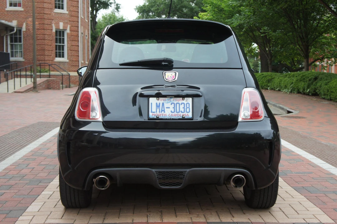 2013 Fiat Abarth 500 - Image 5 of 31