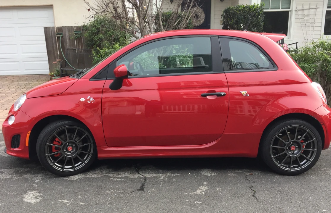 2013 Fiat Abarth 500 - Image 8 of 31