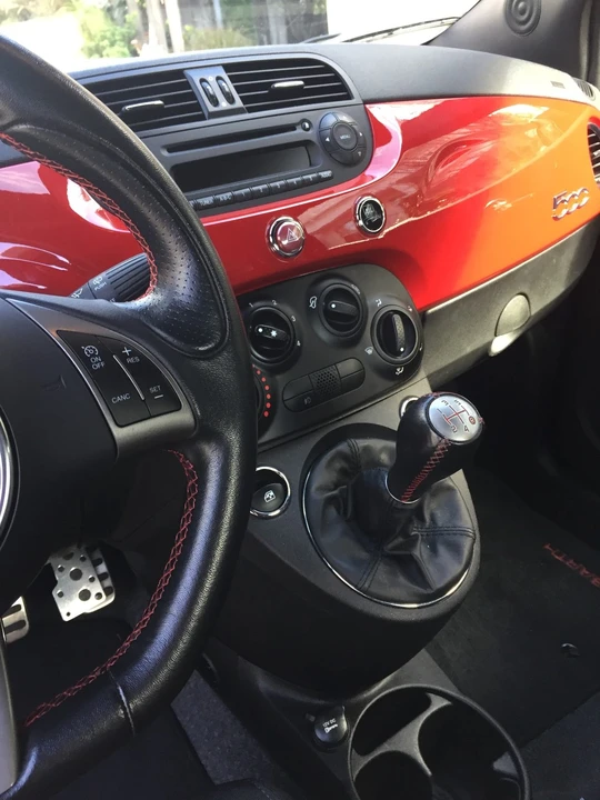 2013 Fiat Abarth 500 - Image 22 of 31